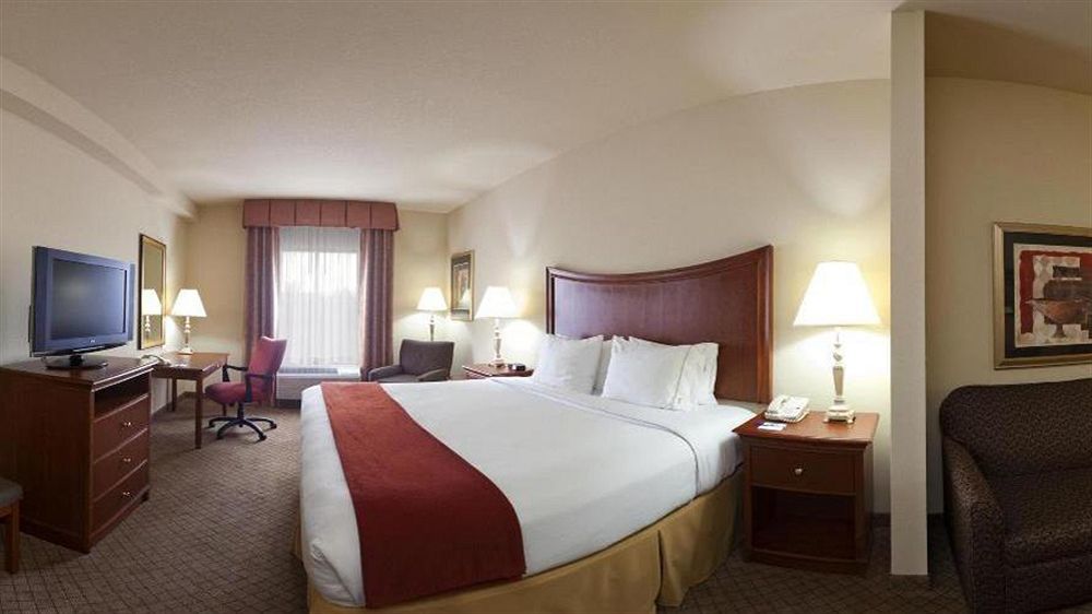 Holiday Inn Express & Suites Morristown By Ihg Exterior photo